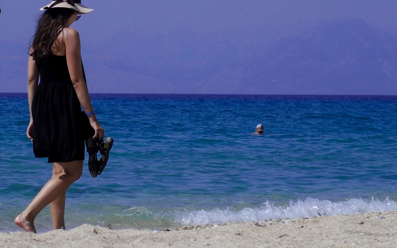 Γιατί ο Έλληνας εξαφανίζεται από τον τουριστικό χάρτη των διακοπών;