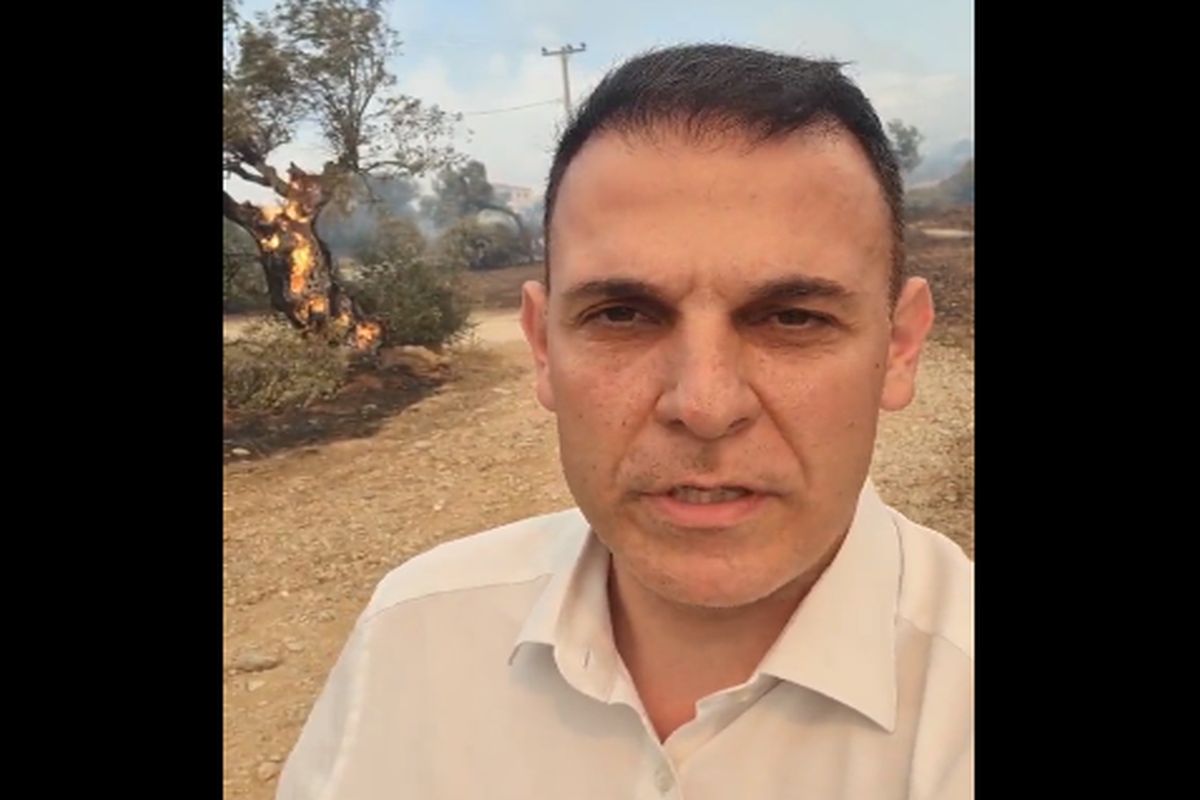 «Πιάσε κανένα λάστιχο!» – Αντιδράσεις για το βίντεο του Καραμέρου (ΦΩΤΟ+VIDEO)