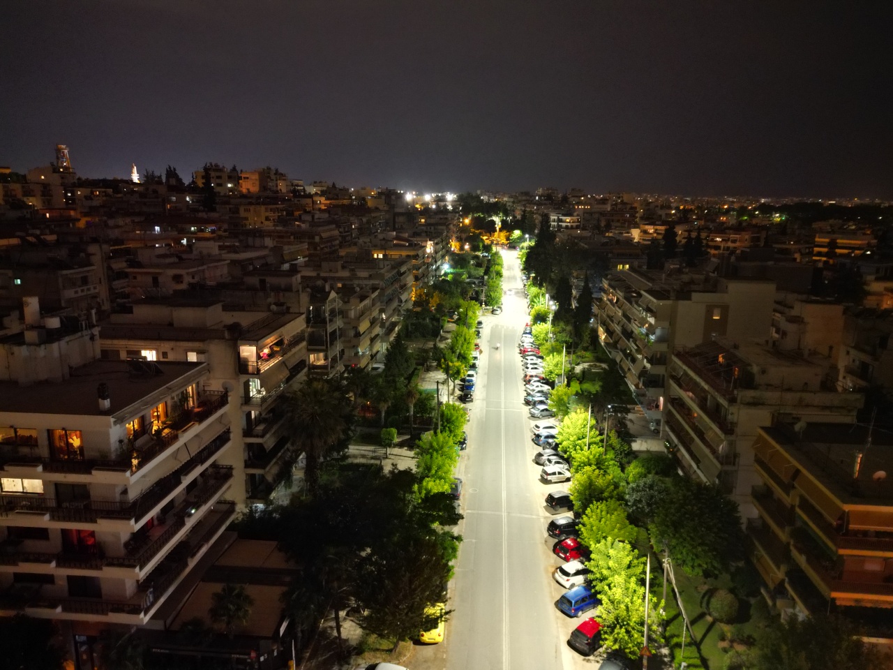 Θεσσαλονίκη: Ξεκίνησε η αντικατάσταση 10.000 παλαιών και ενεργοβόρων φωτιστικών (ΦΩΤΟ)