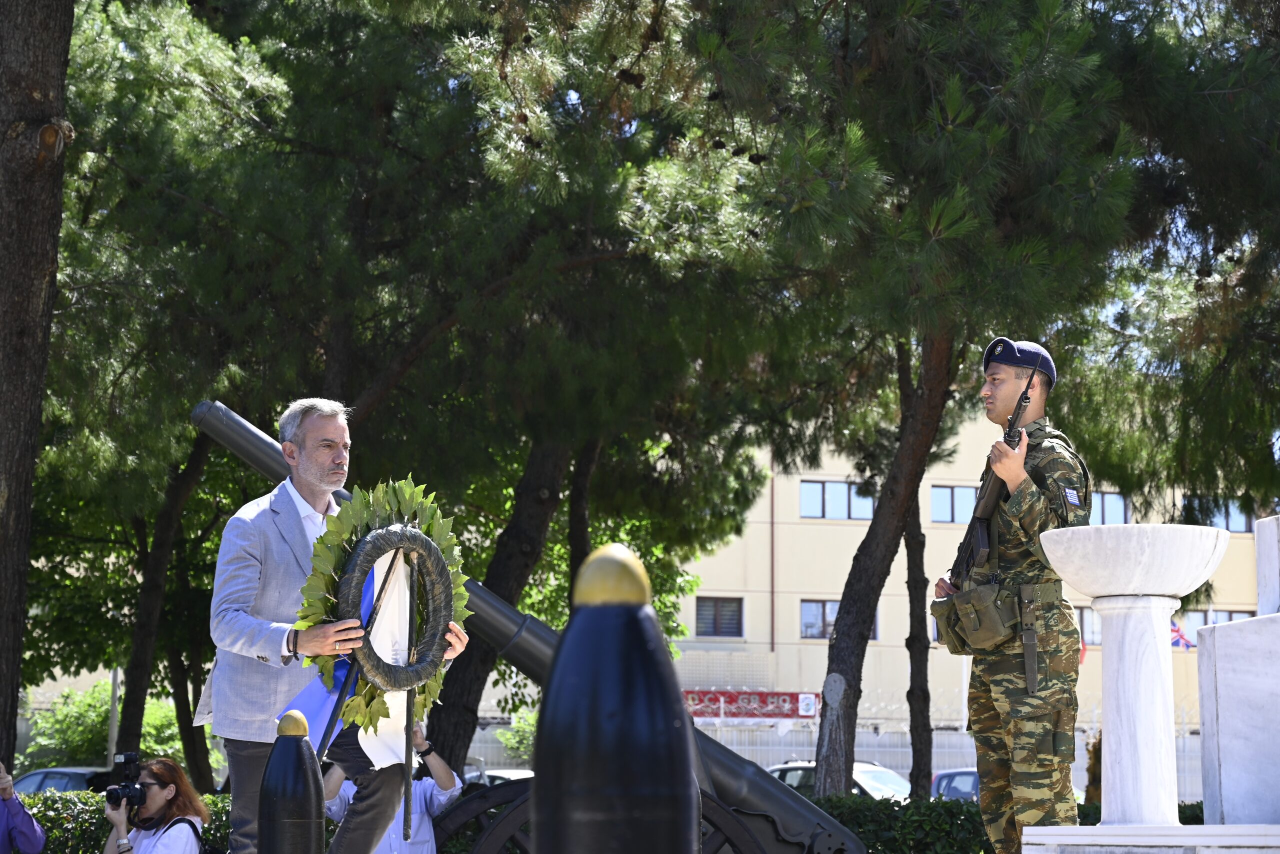 Θεσσαλονίκη: Στεφάνι στη μνήμη των πεσόντων στην Κύπρο κατέθεσε ο Ζέρβας – «Να αποδοθεί δικαιοσύνη»