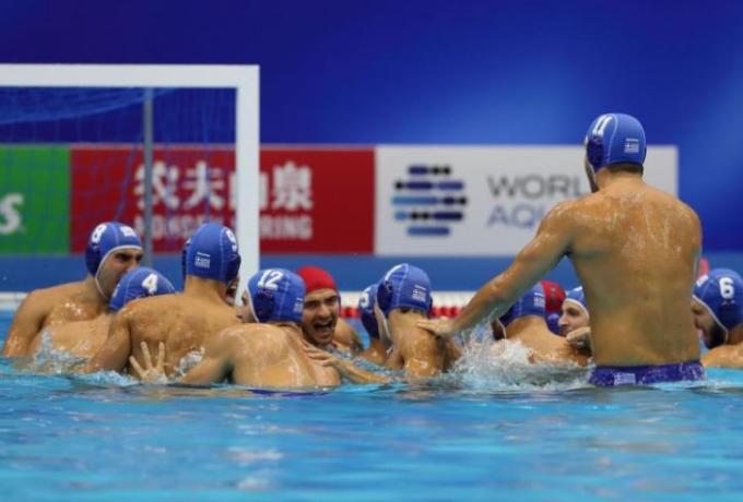 Ελλαδάρα για χρυσό: Διέλυσε την Σερβία με 13-7 και… πέταξε για τον τελικό του παγκοσμίου!