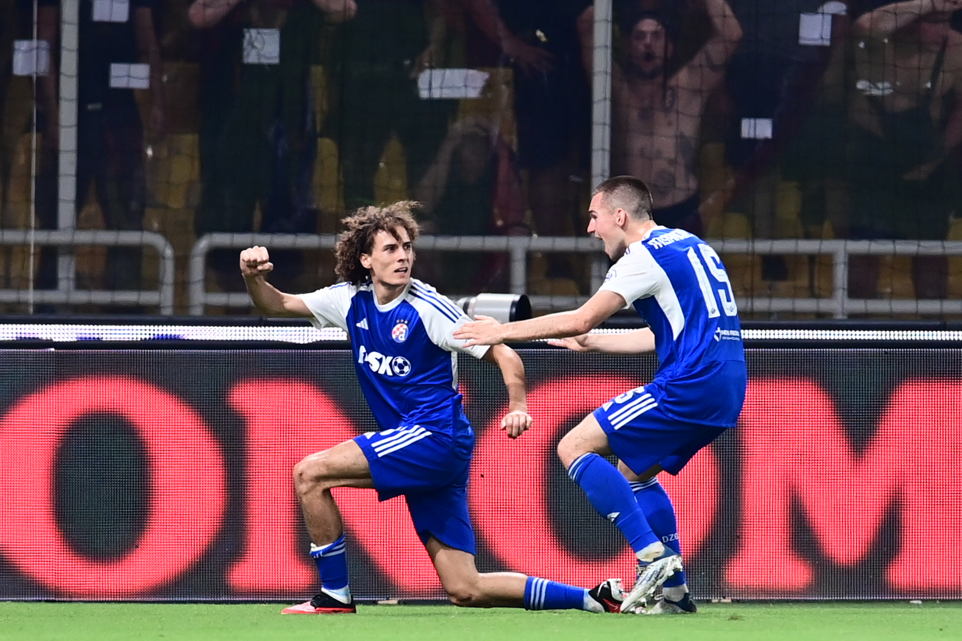 ΑΕΚ – Ντιναμό Ζάγκρεμπ: «Παγώνουν» την Φιλαδέλφεια και παίρνουν σκορ πρόκρισης οι Κροάτες (ΒΙΝΤΕΟ)