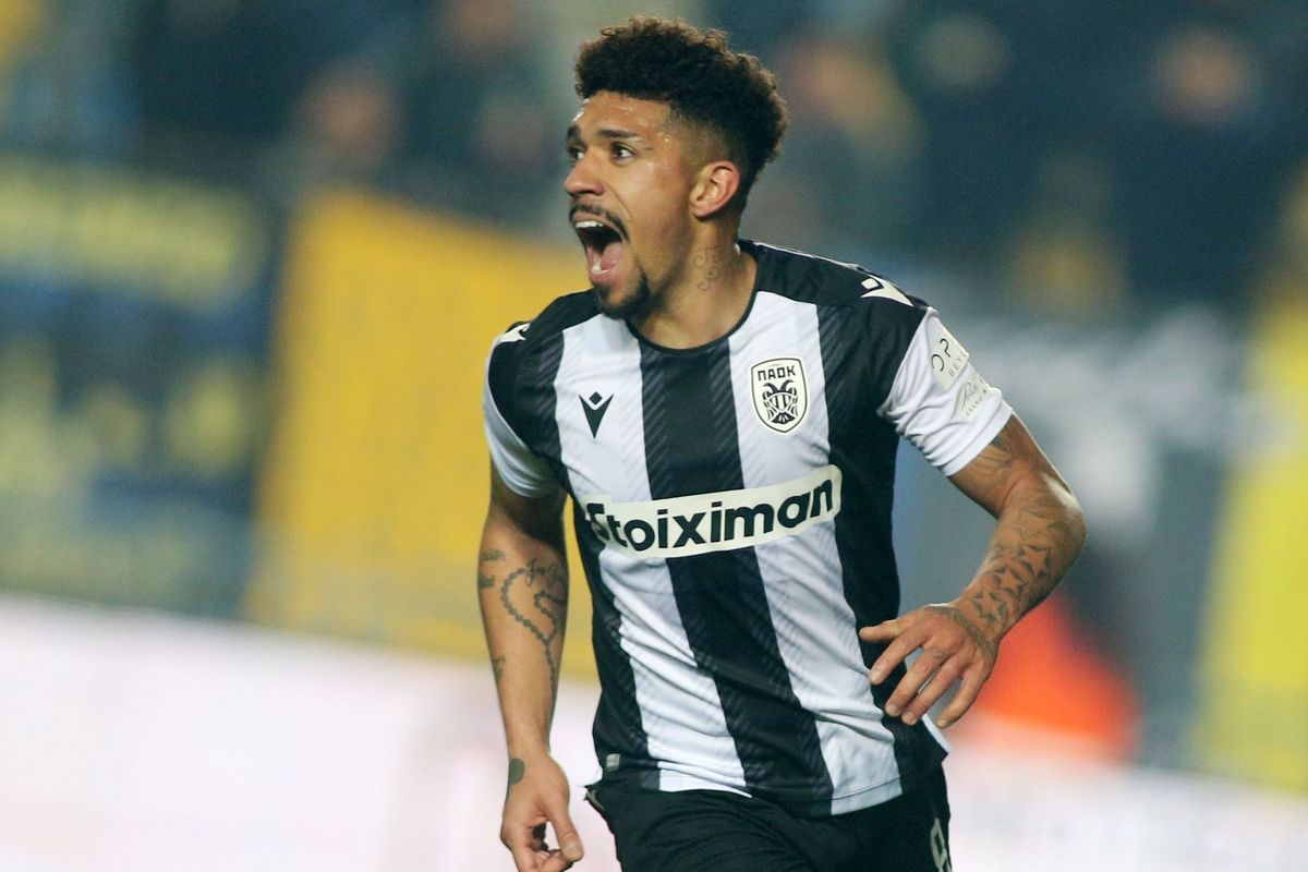 ΠΑΟΚ: Πέταξε για Γαλλία ο Αουγκούστο, τελειώνει η μεταγραφή του στη Ναντ