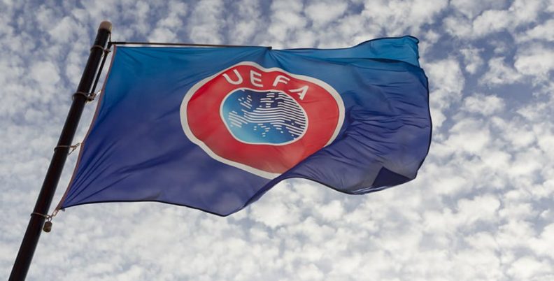 UEFA: Οι αντίπαλοι των ελληνικών ομάδων ενημερώθηκαν για το ενδεχόμενο να γίνουν τα ματς χωρίς κόσμο