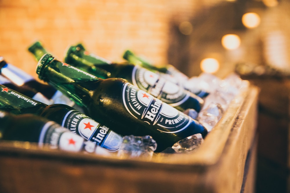 Eλληνική ζυθοποιία κατά Heineken – Κοντά σε αποζημίωση «μαμούθ» 83 εκατ. ευρώ