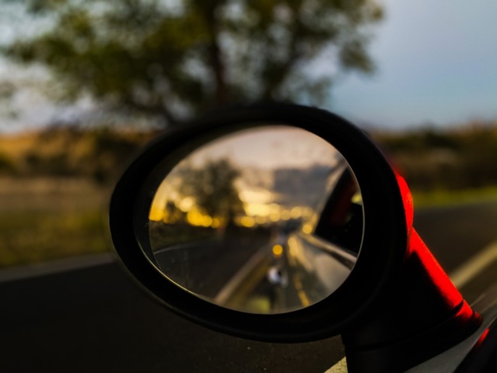 Πως να ρυθμίσετε σωστά τους καθρέπτες του αυτοκινήτου σας