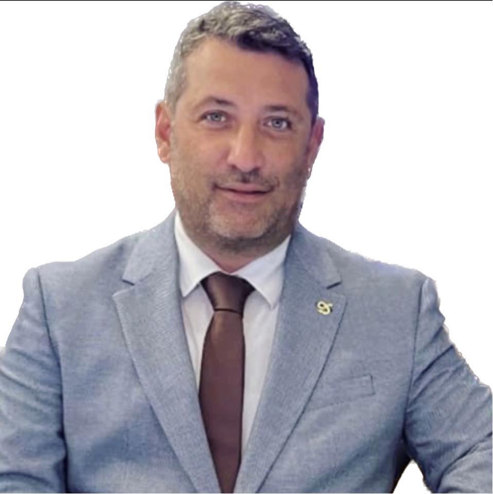 Παραιτήθηκε με αιχμές ειδικός σύμβουλος του Ζέρβα (ΦΩΤΟ)