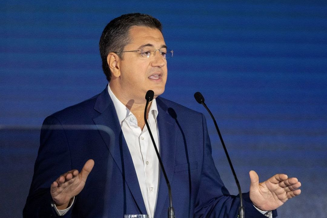 Τζιτζικώστας,