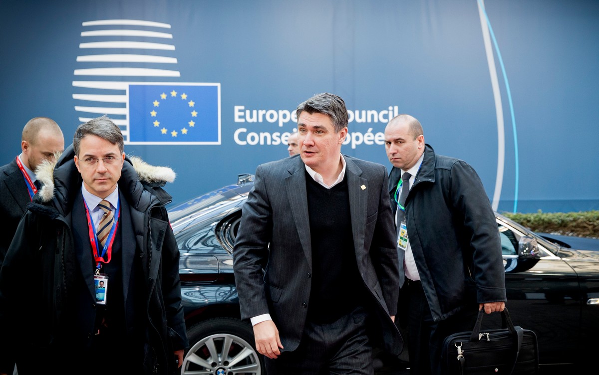 Προκλητικός ο Κροάτης πρόεδρος: «Αν η Αθήνα κρατήσει και τους 100 θα ανοίξει βεντέτα»