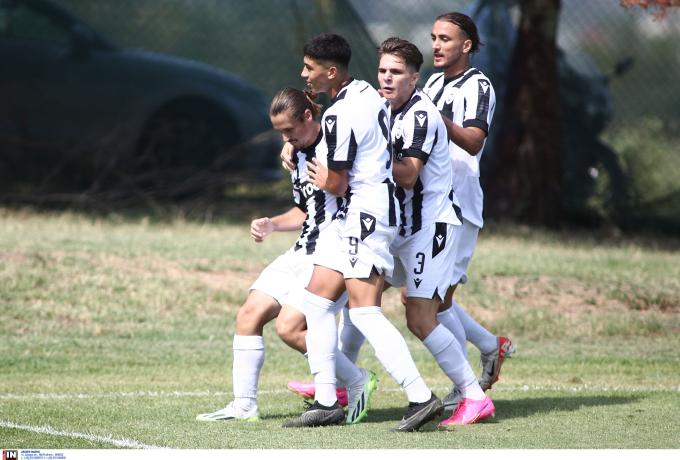 ΠΑΟΚ: Πρωταθλήτρια και η Κ15 (ΦΩΤΟ)