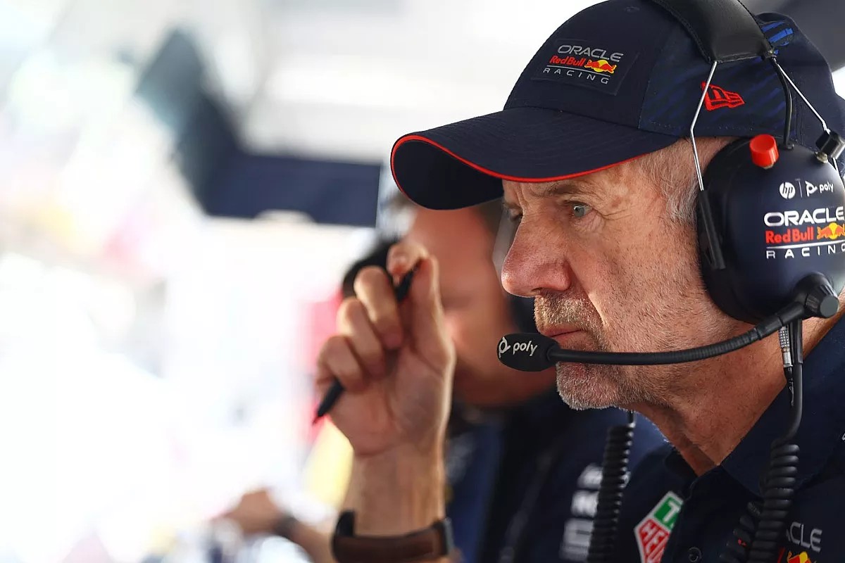 F1 – Adrian Newey: «Οι συζητήσεις που είχα με τη Ferrari το ’14 ήταν προϊόν εκνευρισμού»