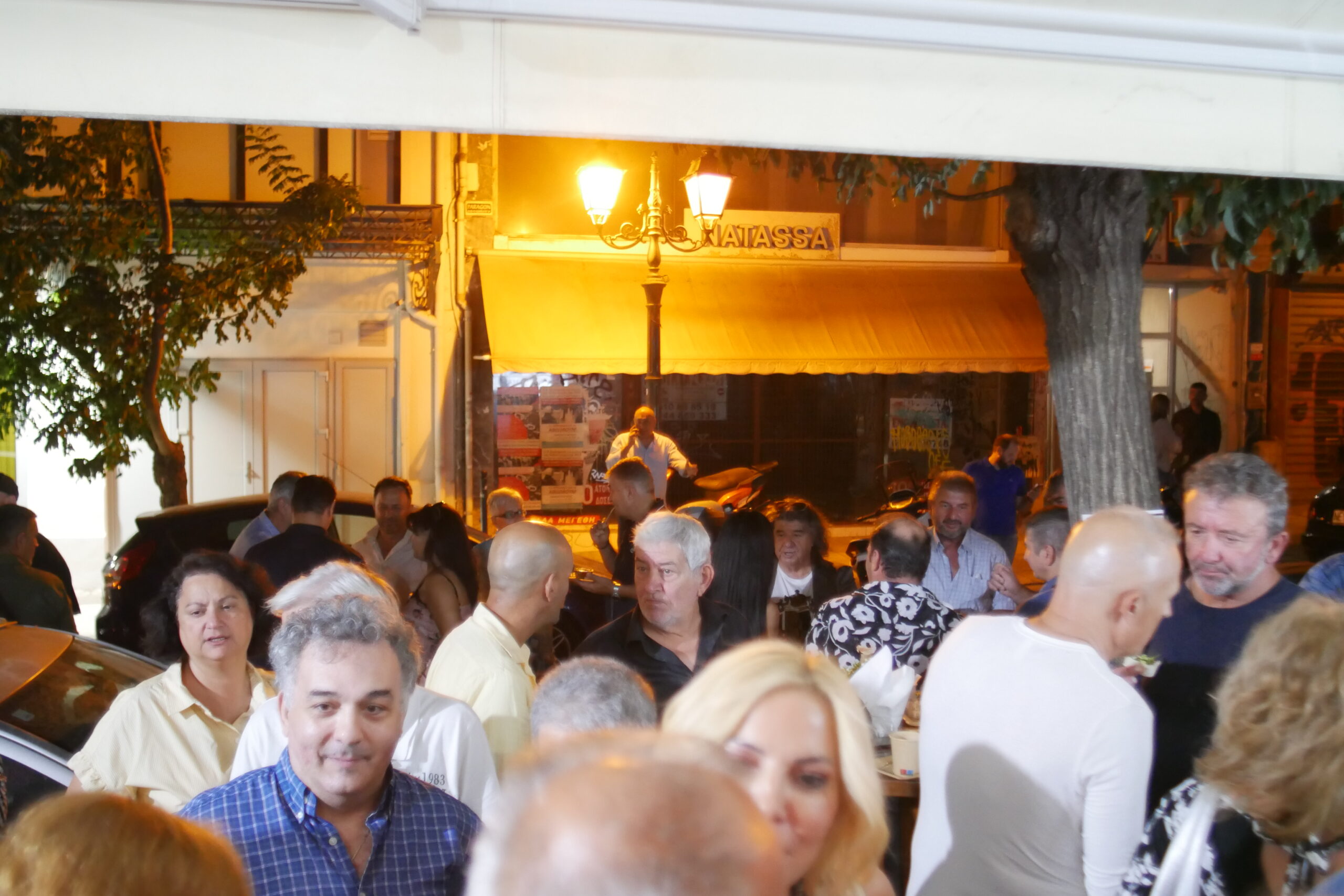 Εγκαινιάστηκε το εκλογικό κέντρο του Β. Ρόκου (ΦΩΤΟ)