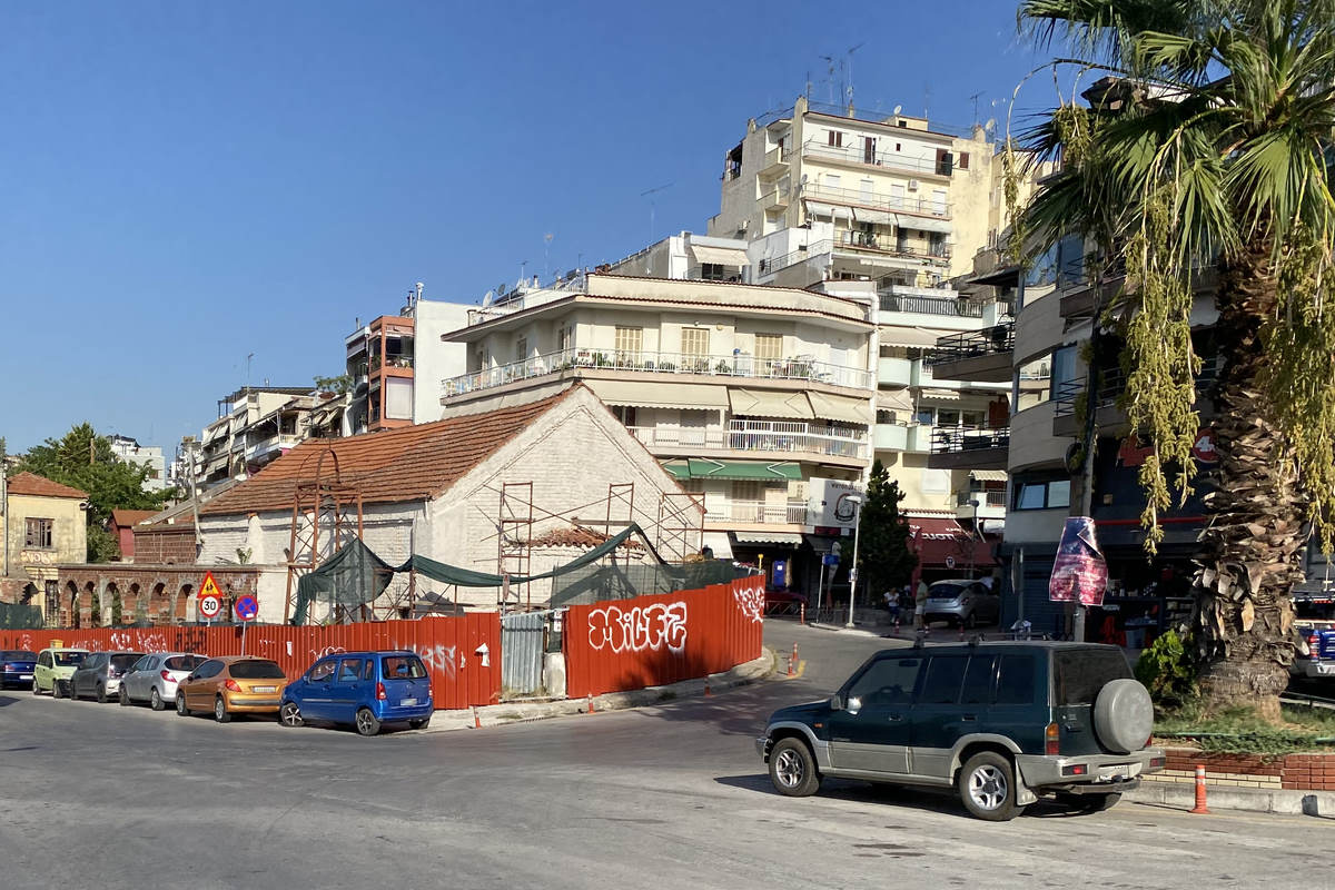 Δ. Νεάπολης-Συκεών: Μήνυση κατά παντός υπευθύνου για εμπόδια στην κατεδάφιση επικίνδυνου κτίσματος