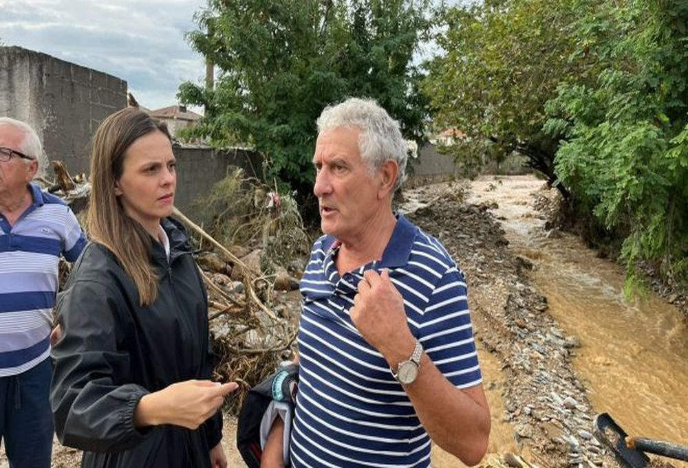 Αχτσιόγλου από Βόλο: «Είμαστε στο πλευρό των κατοίκων, θα πιέσουμε για άμεση στήριξη» (VIDEO)