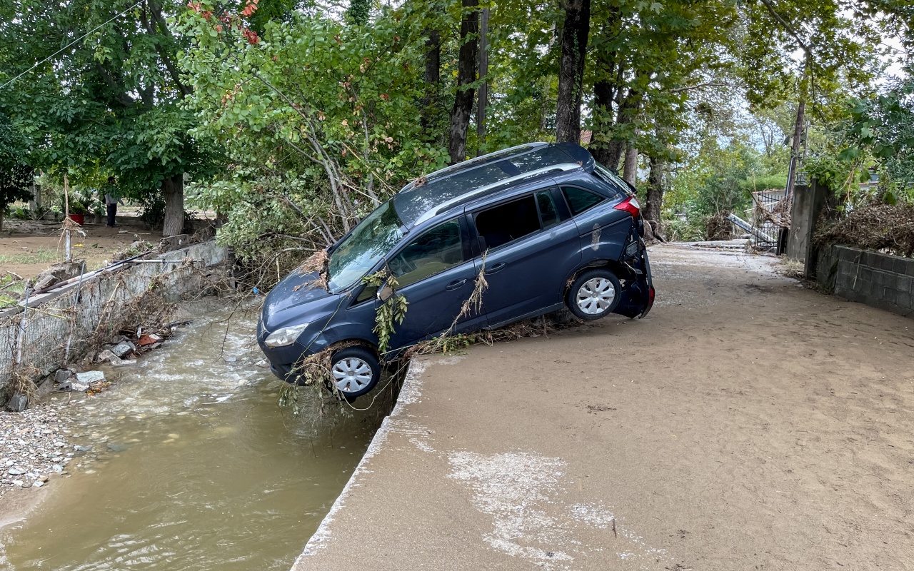 Μόνο το 10% των οχημάτων στη Θεσσαλία θα αποζημιωθούν (VIDEO)