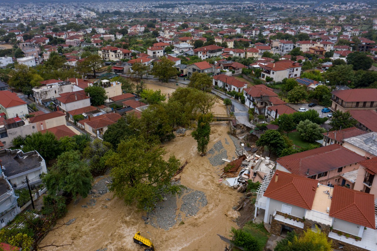 «ΝΙΚΗ» για κακοκαιρία: Φόβος για το τι θα αποκαλυφθεί όταν η στάθμη του νερού πέσει