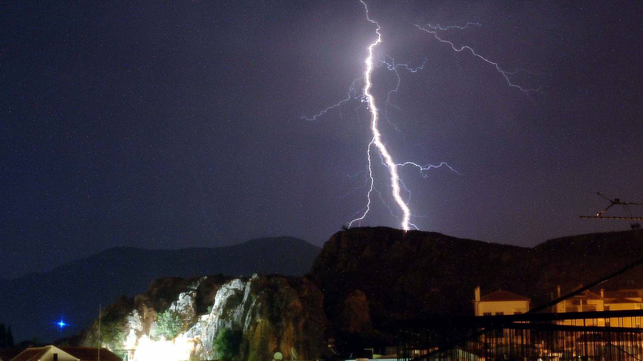 Παίρνει παράταση μιας μέρας η κακοκαιρία «Daniel»