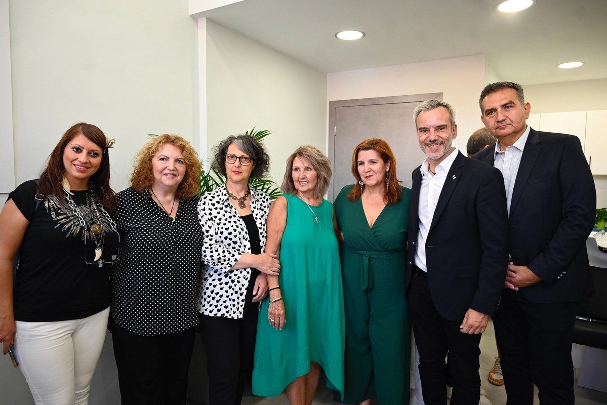 Θεσσαλονίκη: Εγκαινιάστηκε το κοινωνικό κομμωτήριο του δήμου