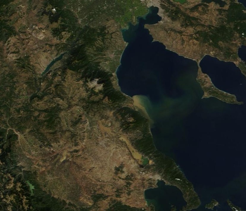 Κακοκαιρία «Daniel»: Οι λάσπες από τη Θεσσαλία έφτασαν στην Χαλκιδική