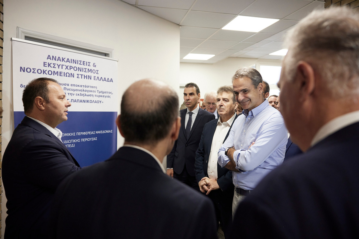 Θεσσαλονίκη: Στο Παπανικολάου ο Μητσοτάκης – «Θα διαθέσουμε 17 εκ. ευρώ» (ΦΩΤΟ+VIDEO)
