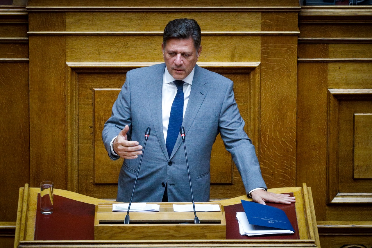 Μιλτιάδης Βαρβιτσιώτης: Παραιτήθηκε ο υπουργός Ναυτιλίας