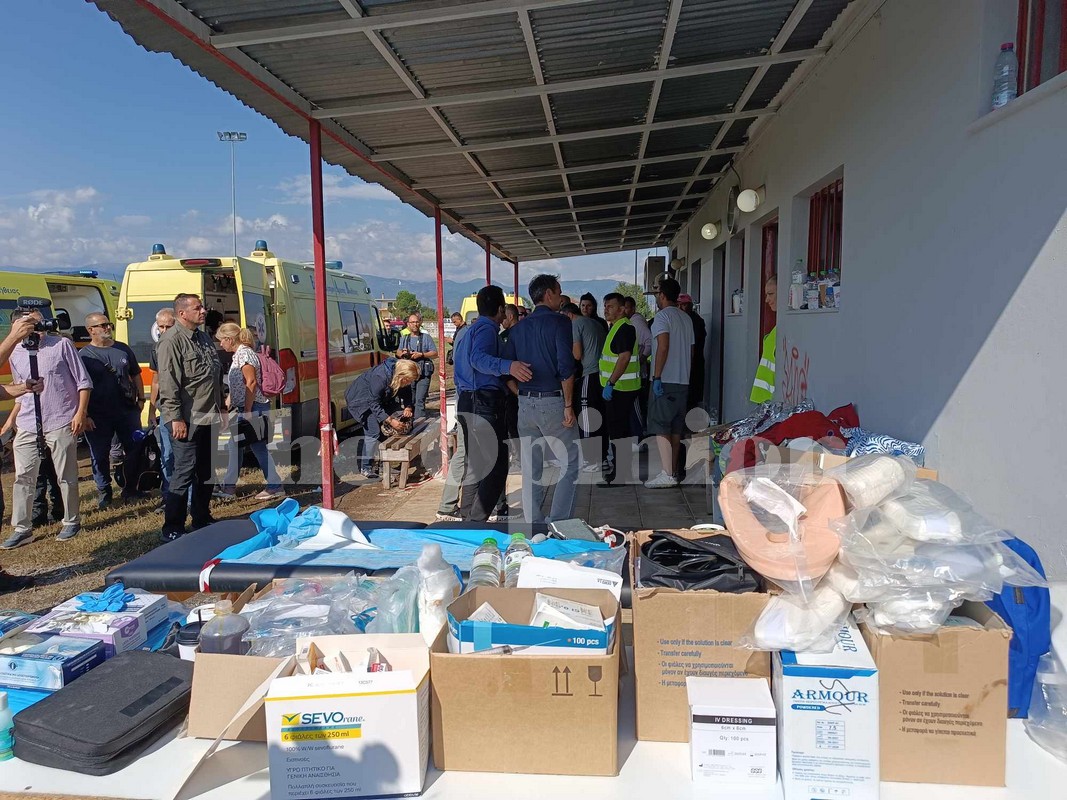 Ο Κυριάκος Μητσοτάκης στο συντονιστικό της Καρδίτσας (ΦΩΤΟ+VIDEO)