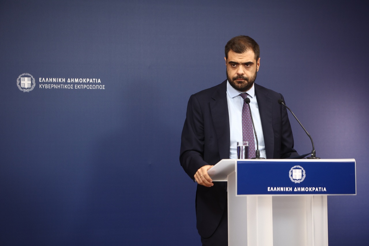 Μαρινάκης σε Κασσελάκη: Ας ρωτήσει τι σημαίνει η παροιμία για το κάρο και το άλογο