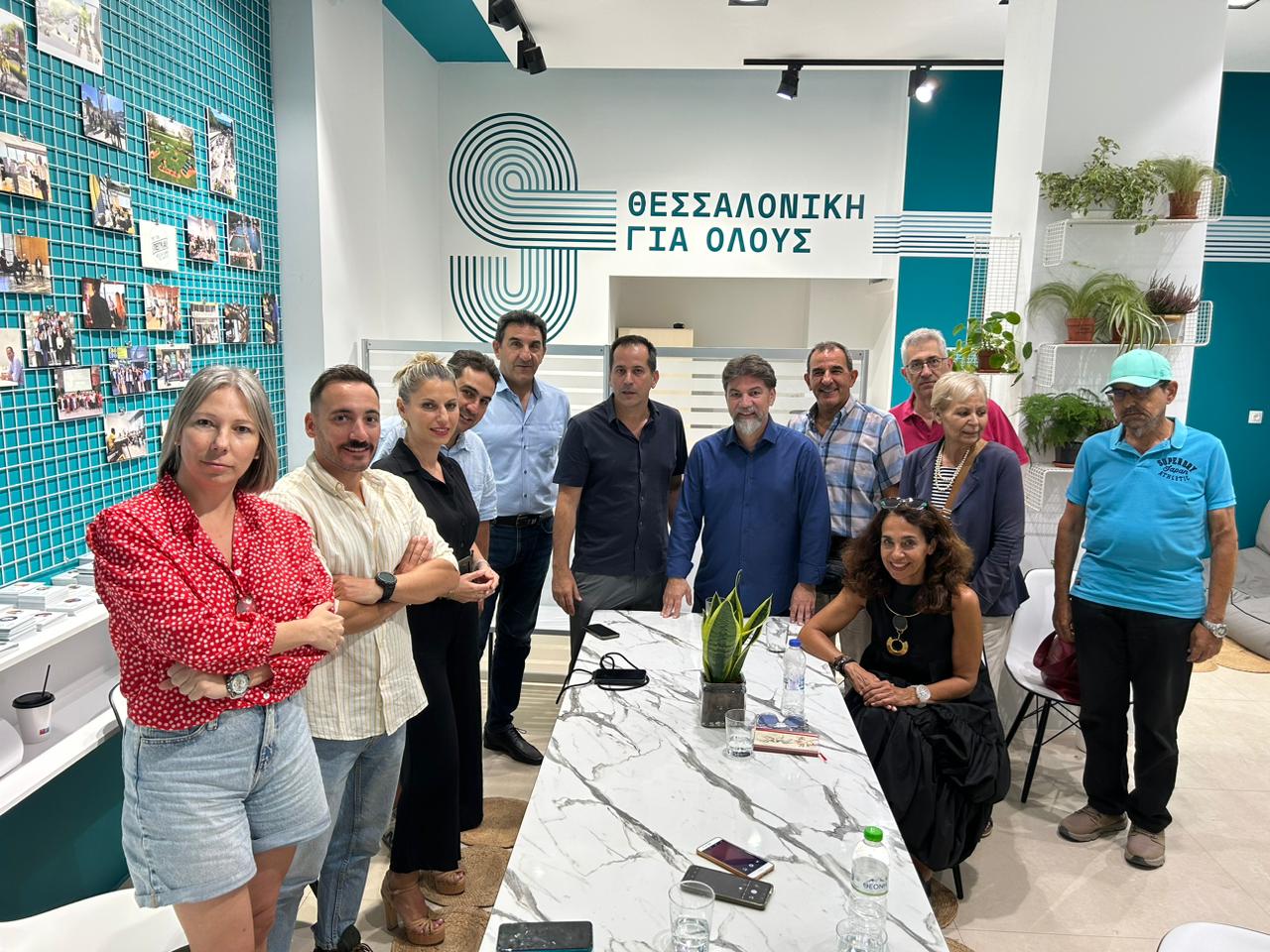 Συνάντηση Πέγκα με τον συμπρόεδρο του κόμματος Βολτ Νικόλαο Φουρναράκη