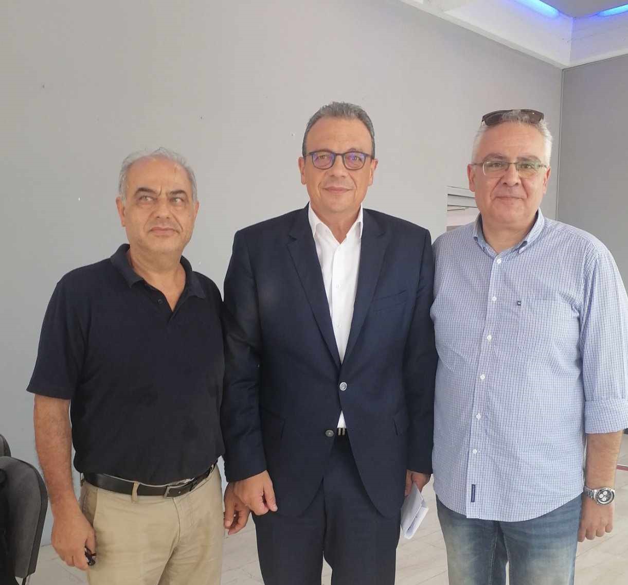 Tο παρασκήνιο της συνάντησης Φάμελλου-Τεμεκενίδη