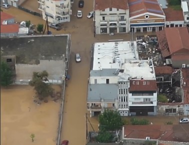 Κακοκαιρία στο Βόλο: Μια πόλη κάτω από το νερό – Drone αποτυπώνει την καταστροφή από τον «Daniel» (VIDEO)