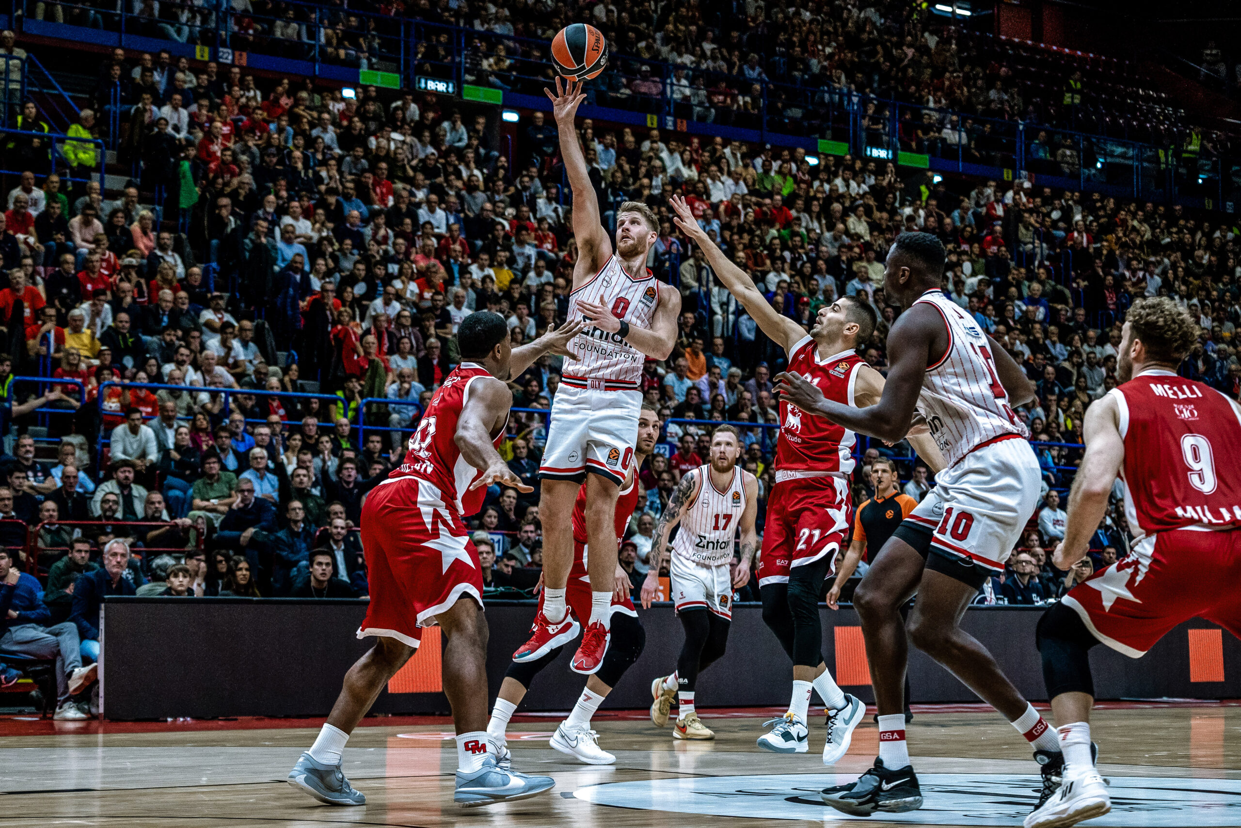 Αρμάνι Μιλάνο-Oλυμπιακός 65-53: Τον «πρόδωσαν» οι απουσίες και η επίθεση