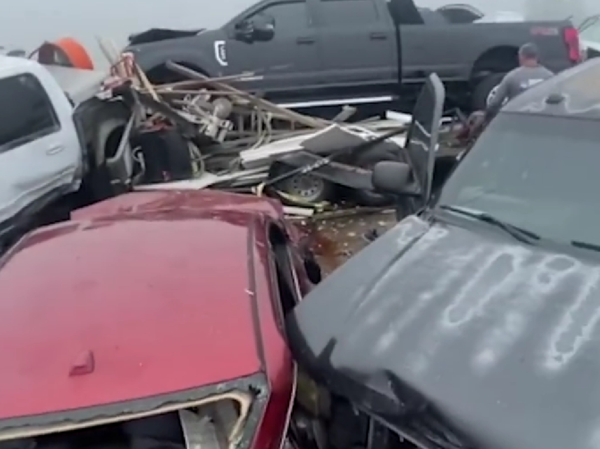 Ασύλληπτη τραγωδία στις ΗΠΑ – Καραμπόλα με 158 οχήματα (VIDEO)