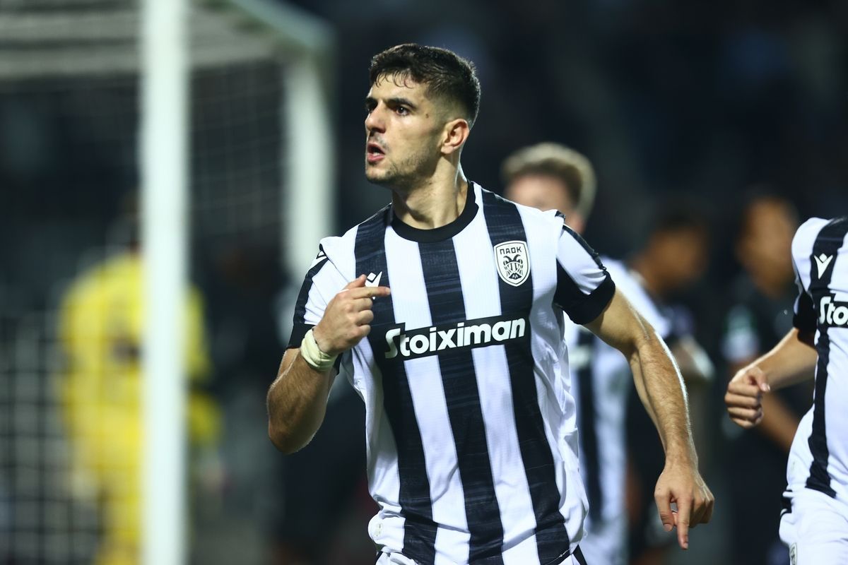 UEFA για Κουλιεράκη: “Ζάλισε τη Φρανκφούρτη”