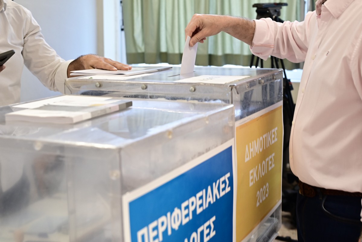 Πώς θα λειτουργήσουν τα γραφεία ταυτοτήτων και διαβατηρίων στις επαναληπτικές αυτοδιοικητικές εκλογές