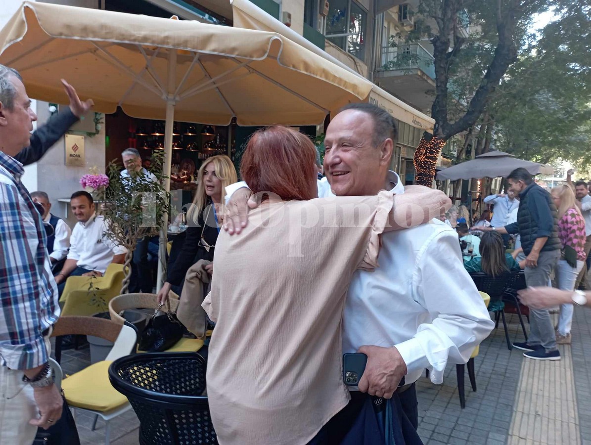Τα χαμόγελα Αγγελούδη στην Ικτίνου (ΦΩΤΟ+VIDEO)