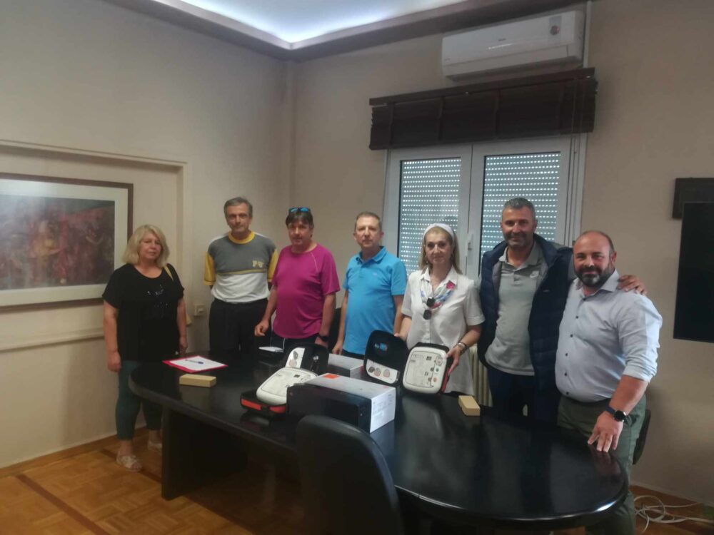 Απινιδωτές στα σχολεία του δήμου Χαλκηδόνος (ΦΩΤΟ)