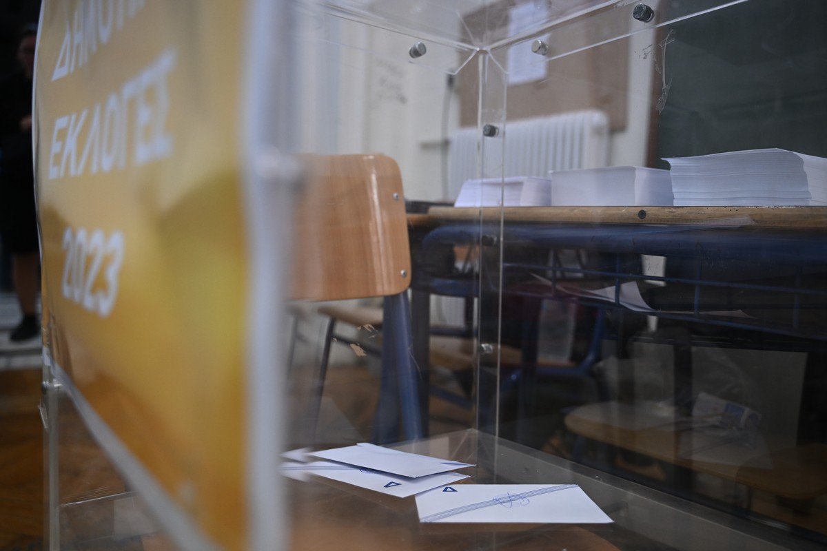 Ζ. Ζούπης στον Flash: «Έρχεται αποχή ρεκόρ στις ευρωεκλογές – Το πόθεν έσχες δε θα παίξει συγκλονιστικό ρόλο» (audio)