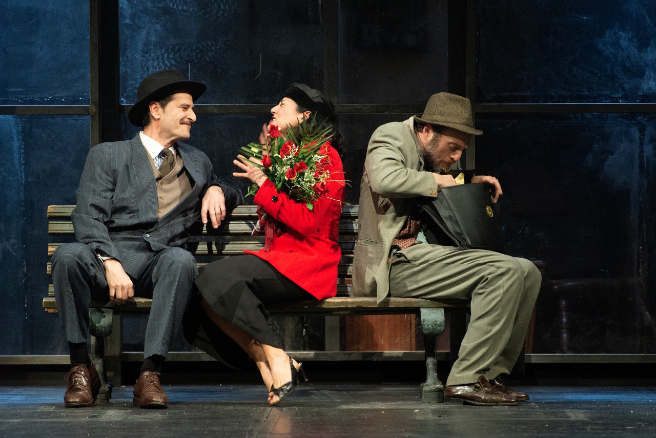 «Εχθροί, μια ερωτική ιστορία» του Ισαάκ Μπάσεβις Σίνγκερ από το ΚΘΒΕ