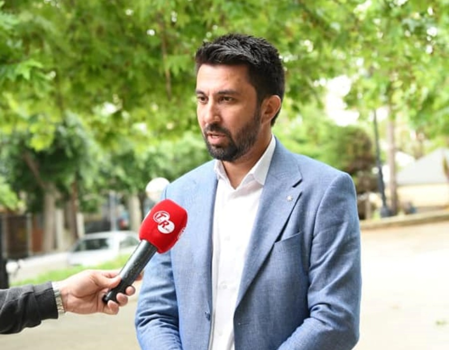 Νέα Αριστερά: Ανεξαρτητοποιήθηκε ο Φερχάτ Οζγκιούρ
