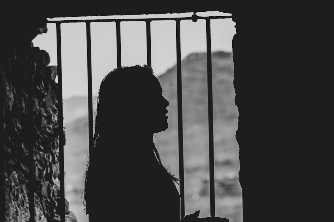 Οι γυναίκες που μεγαλώνουν μέσα στον φόβο