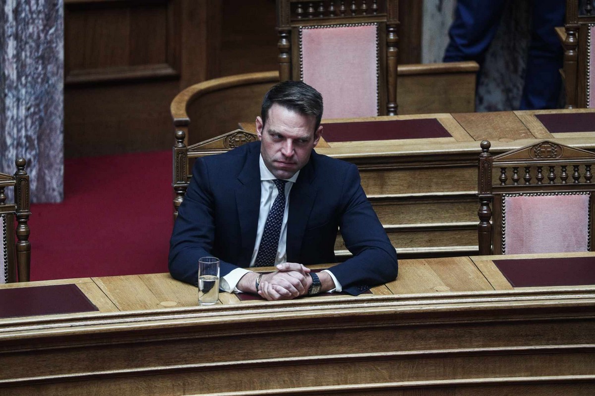 Συνεχίζονται οι αποχωρήσεις στον ΣΥΡΙΖΑ – Έφυγαν 26 μέλη της οργάνωσης πανεπιστημίων