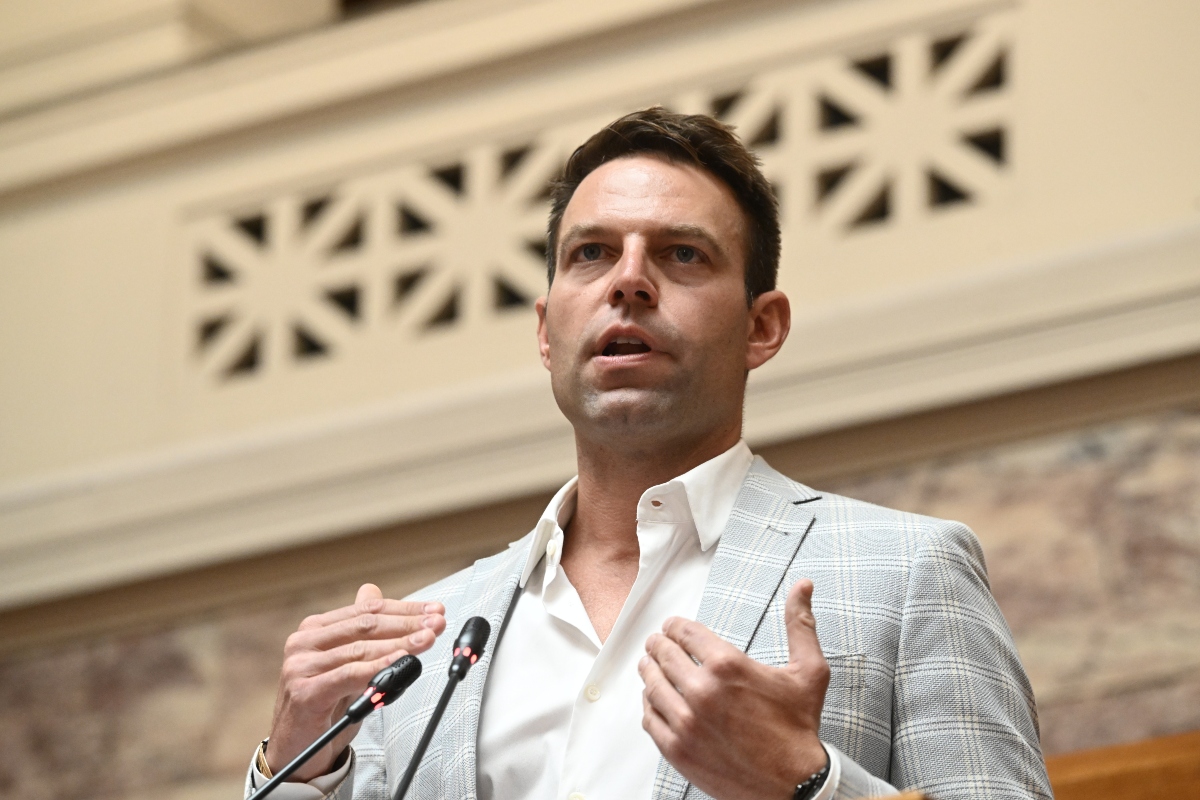 ΕΣΡ: Ζητά εξηγήσεις για τα ομοφοβικά εις βάρος του Κασσελάκη σε τηλεόραση και ραδιόφωνο