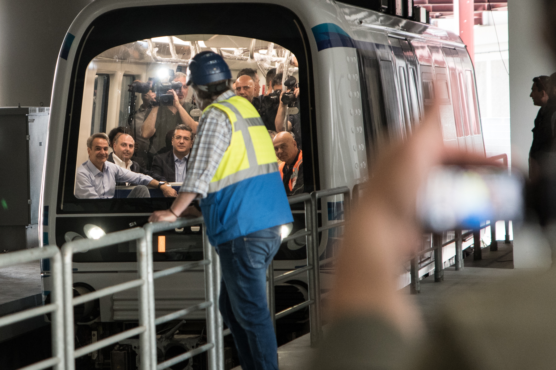 Έχετε λίγο χρόνο να σας μιλήσω για το μετρό;