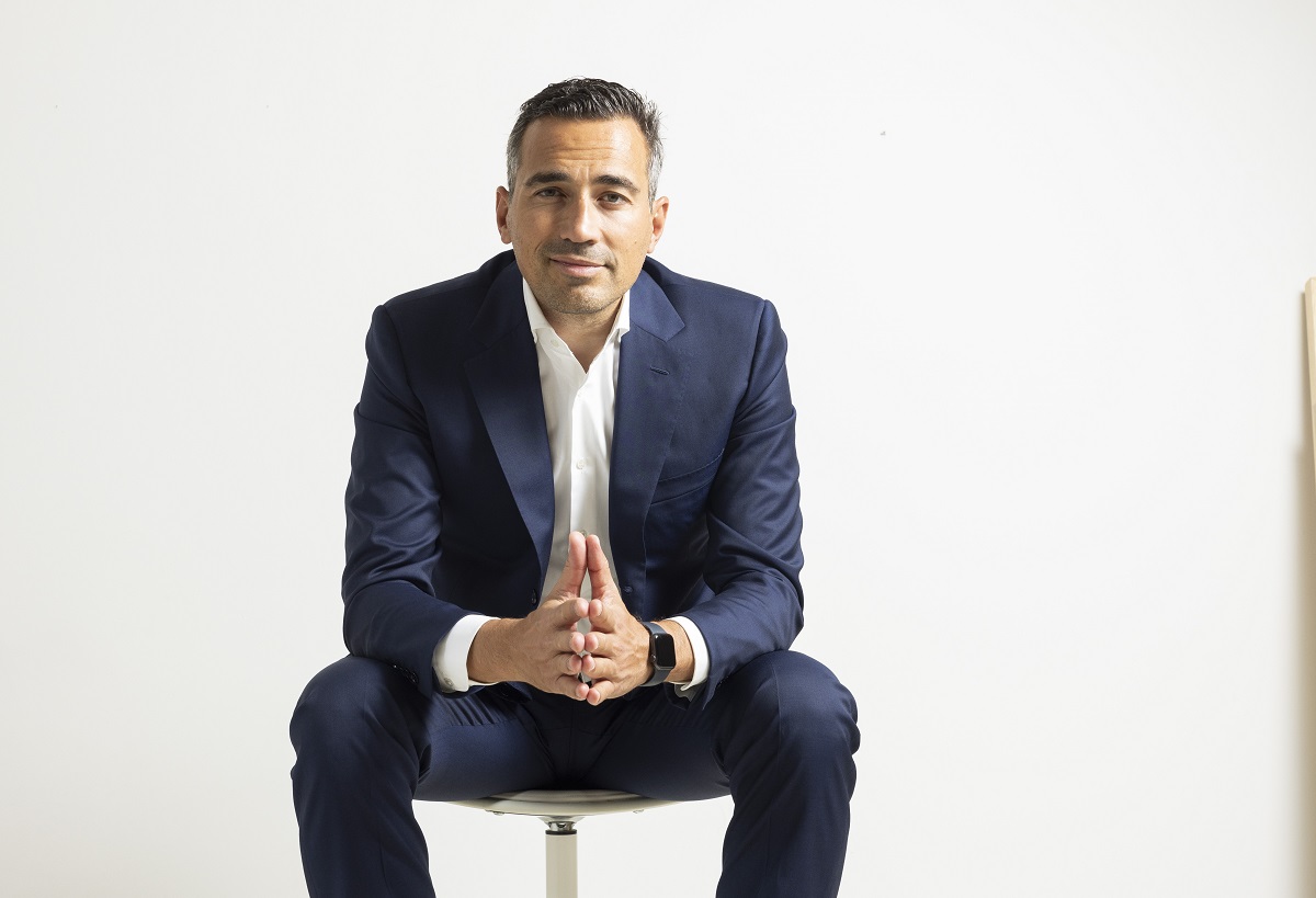 Ο Νυφούδης ευχαριστεί τους συνεργάτες του… Καϊτεζίδη!