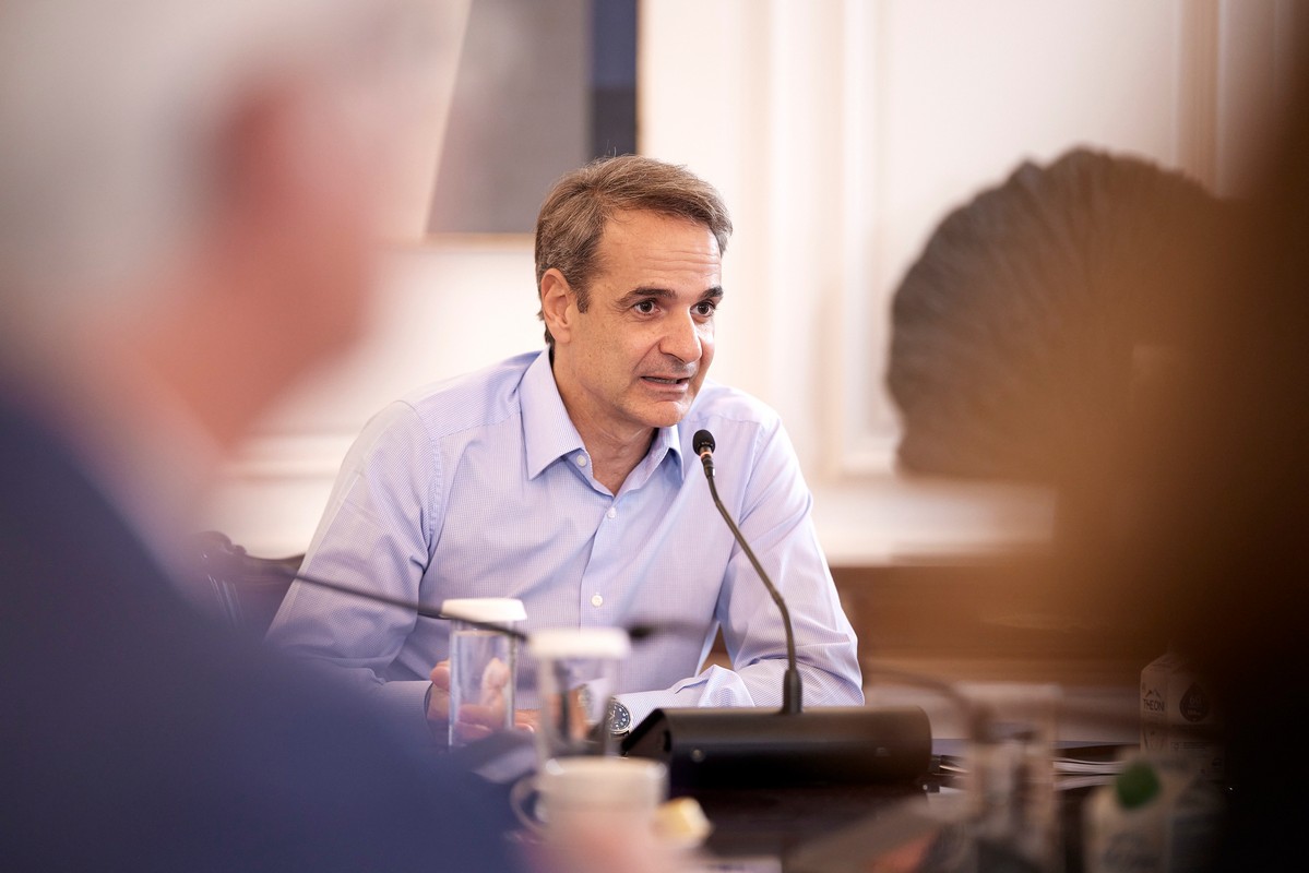 Λίγο «έσχες» και καθόλου «πόθεν»