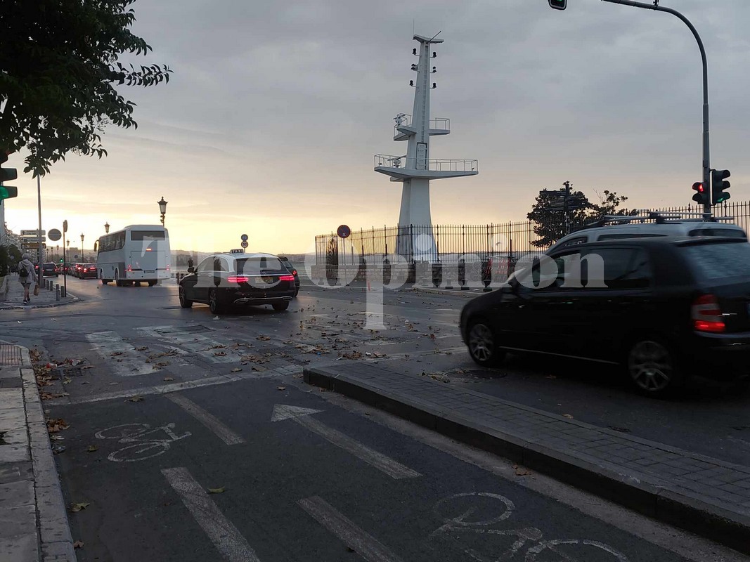 Μετά τον καύσωνα, ισχυροί βοριάδες στη Θεσσαλονίκη