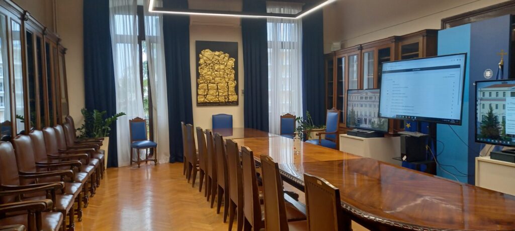 Το Διοικητήριο ανοίγει τις πύλες του για την κάλυψη των αποτελεσμάτων των εκλογών (ΦΩΤΟ)