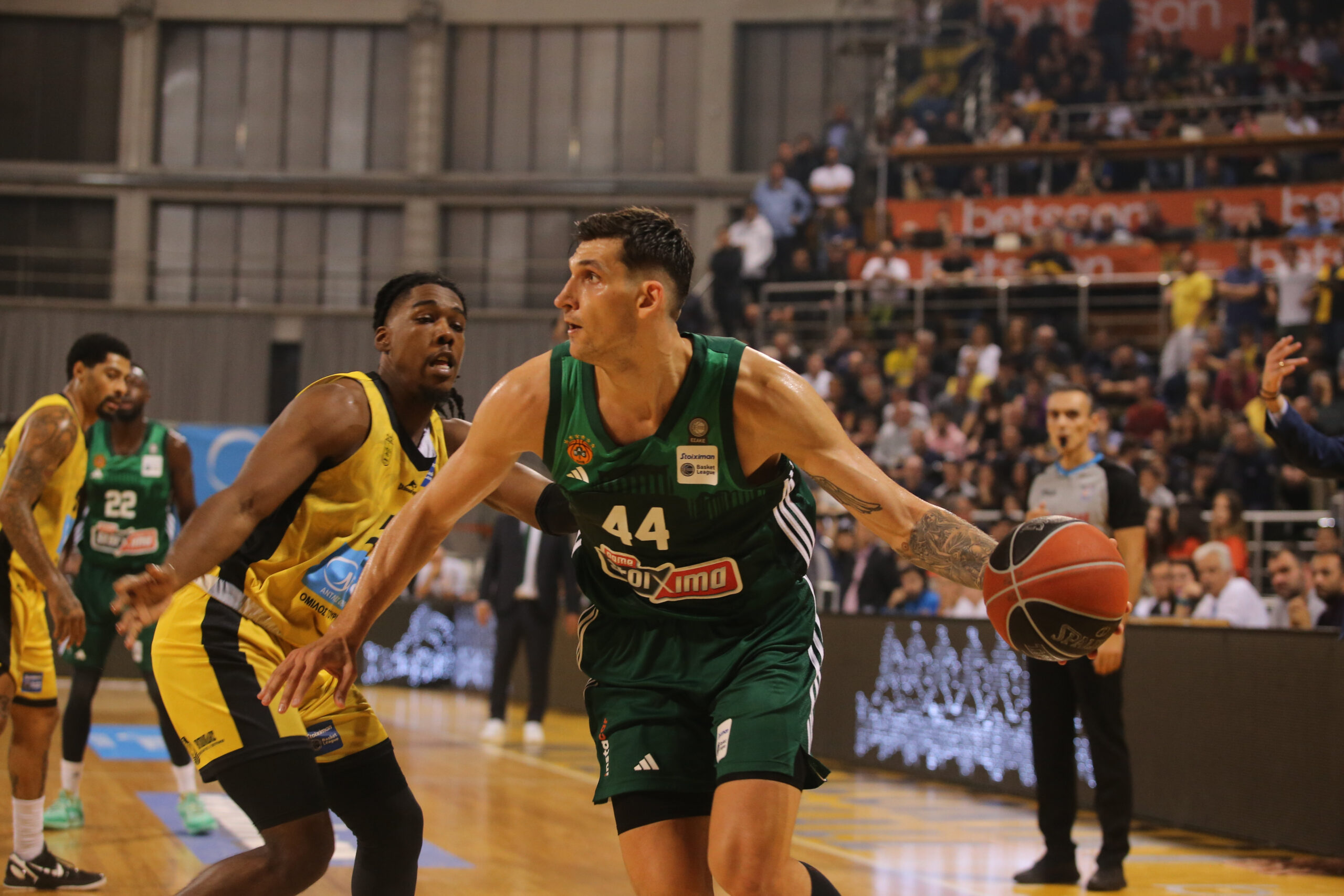 Άρης-Παναθηναϊκός 65-75: Το πάλεψε όσο δεν πήγαινε, αλλά έχασε στα σημεία