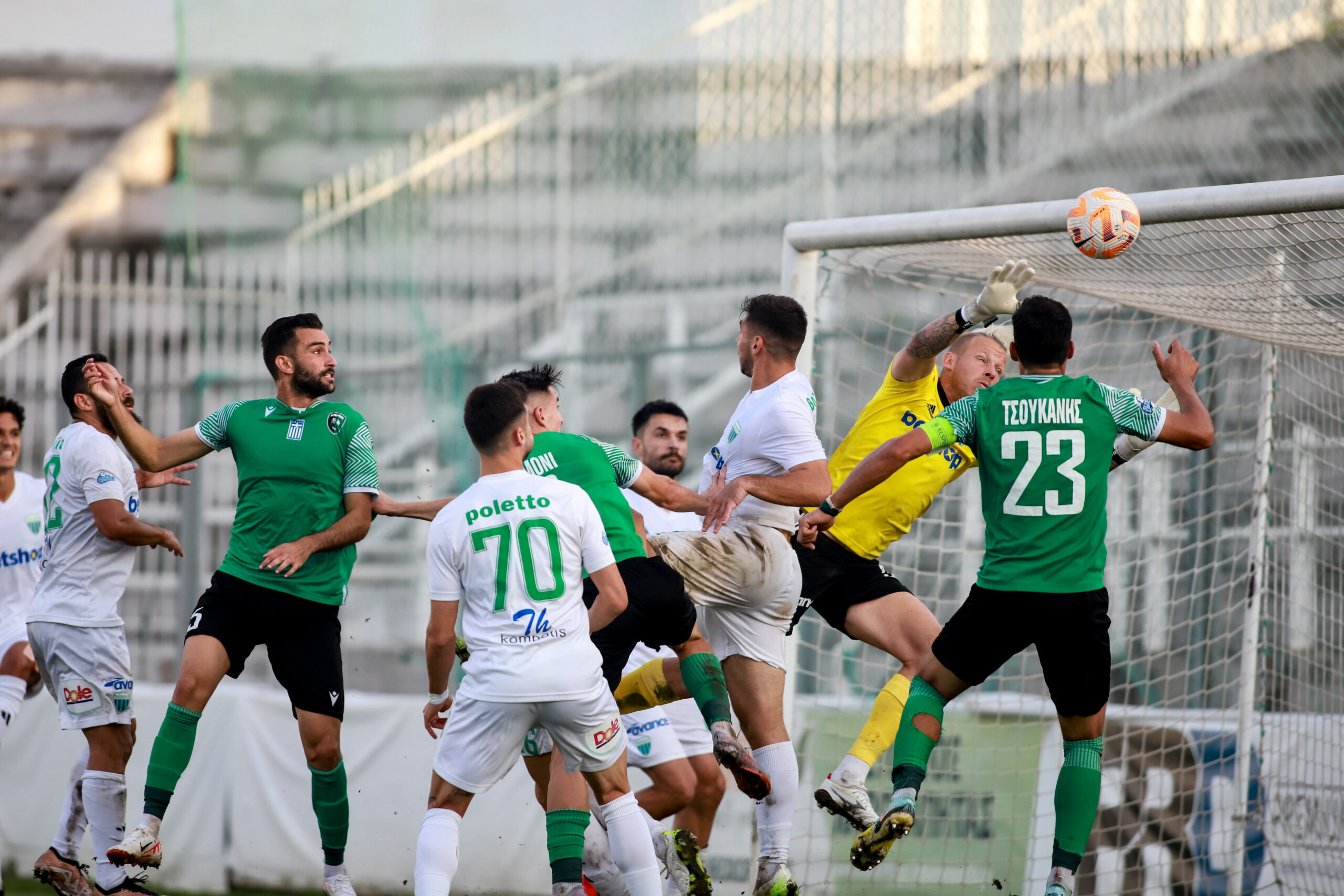 Super League 2: Στάση στην Ευκαρπία για το… τρένο του Λεβαδειακού – Συνεχίζει το σερί της η Νίκη Βόλου