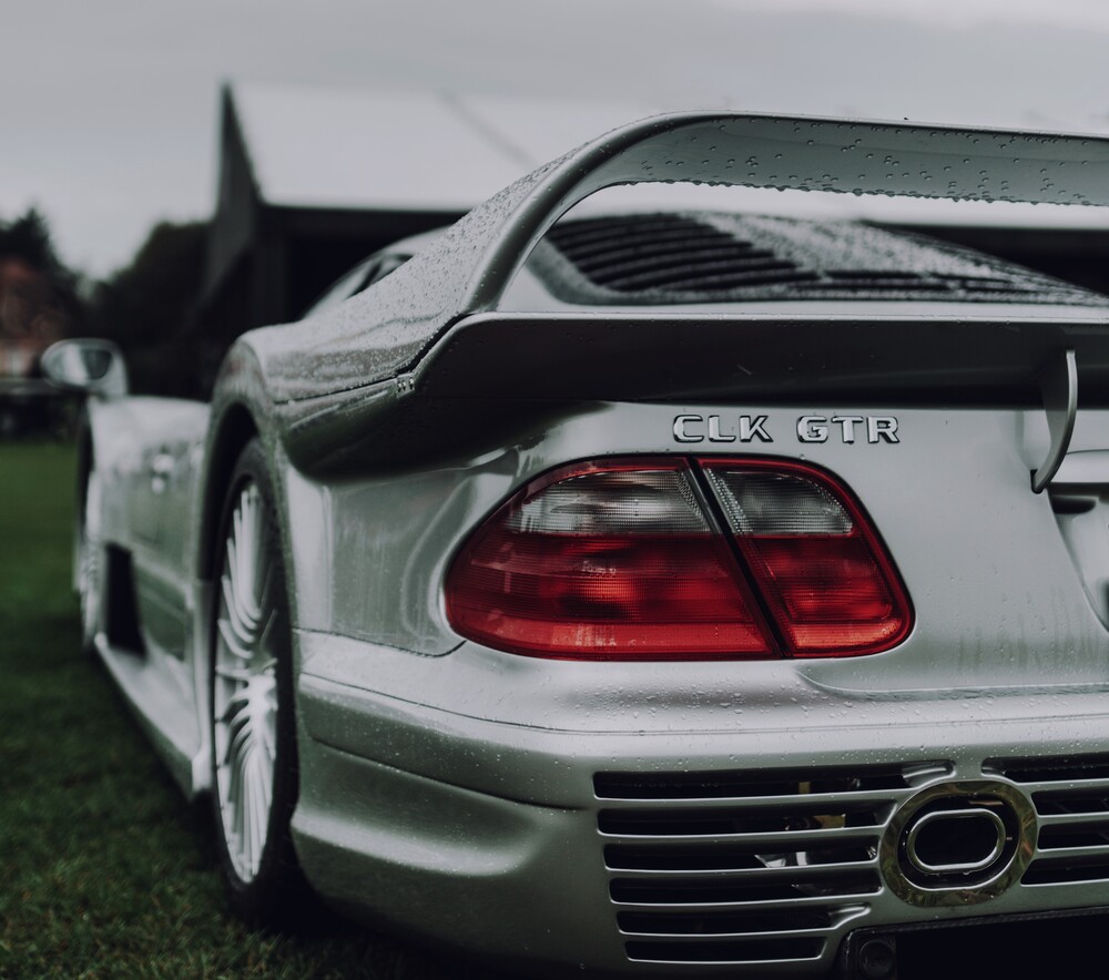 Mercedes CLK GTR Coupe και Roadster βγαίνουν «στο σφυρί»